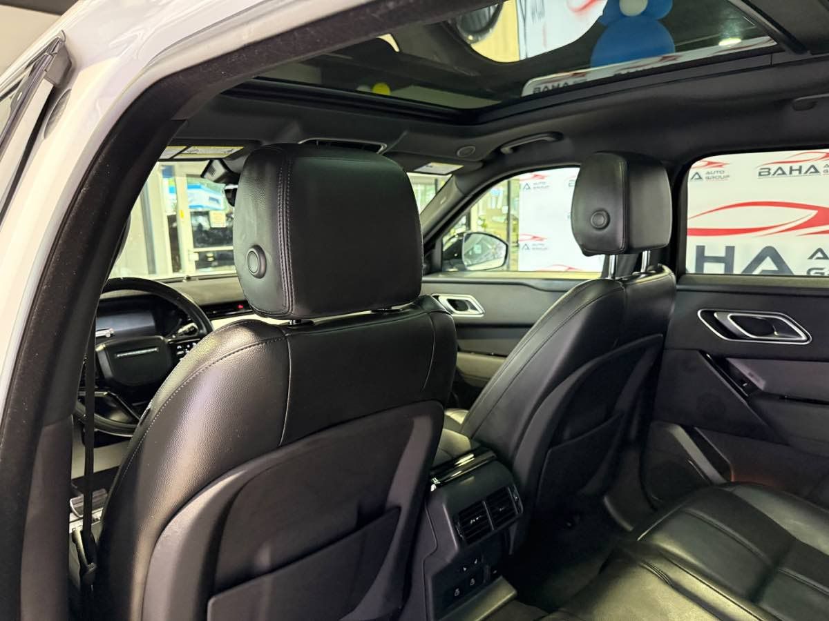 Used 2025 Land Rover Range Rover Velar Dynamic SE AWD/4WD image 40