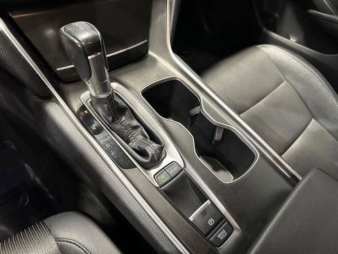 Used 2019 Honda Accord Sport image 19