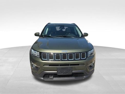 Certified 2020 Jeep Compass Latitude AWD/4WD image 2