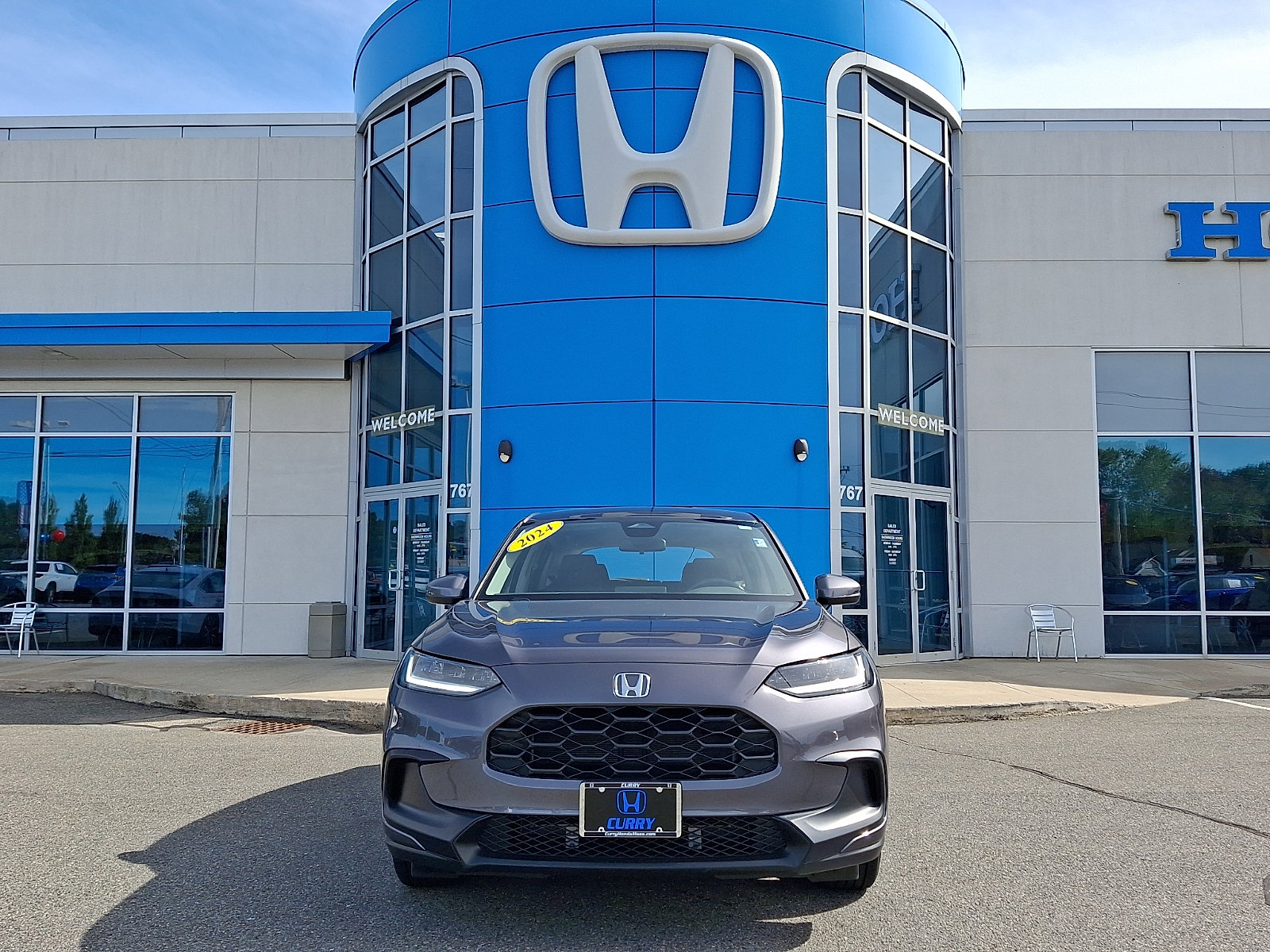 Used 2024 Honda HR-V LX image 2