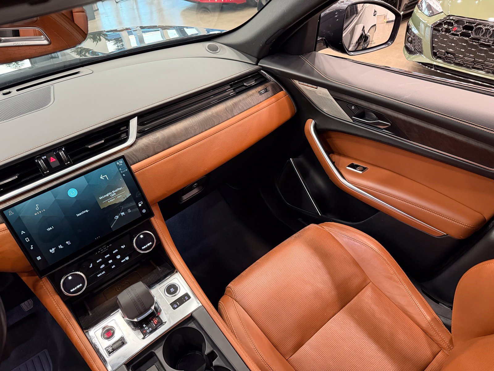 Used 2021 Jaguar F-PACE R-Dynamic S AWD/4WD image 9