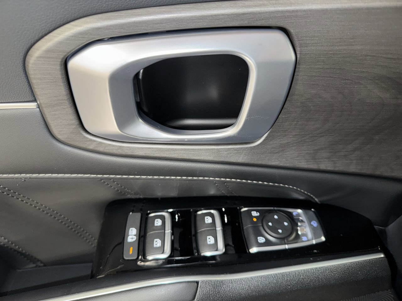 New 2026 Kia Sorento SX AWD/4WD image 15
