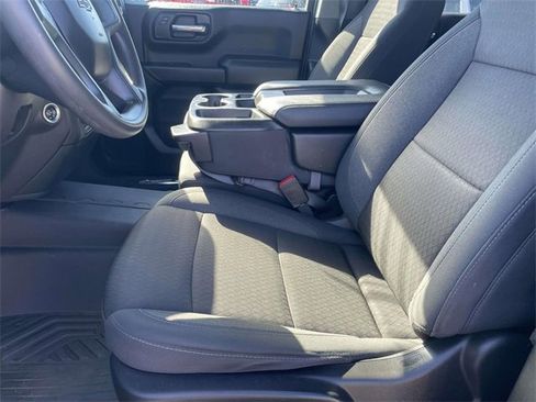 Used 2024 Chevrolet Silverado 1500 Custom Trail Boss w/ Turbomax Blackout Package image 14