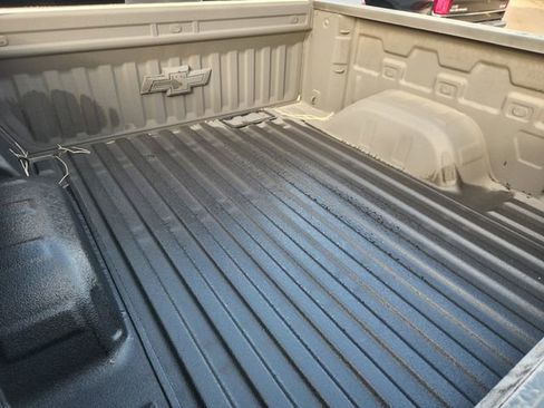 Used 2023 Chevrolet Silverado 1500 RST image 9