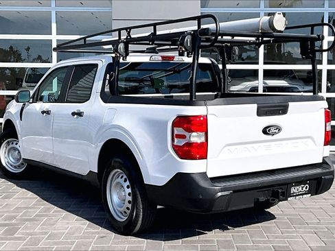 Used 2025 Ford Maverick XLT w/ Equipment Group 302A image 12
