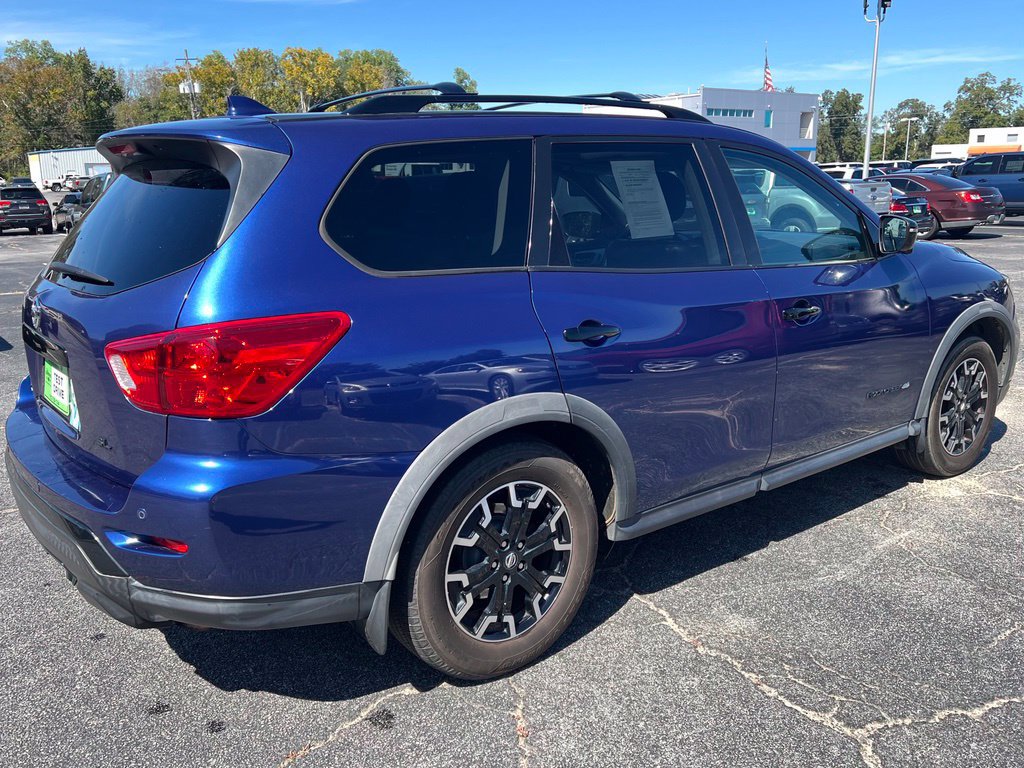 Used 2020 Nissan Pathfinder SL FWD image 3