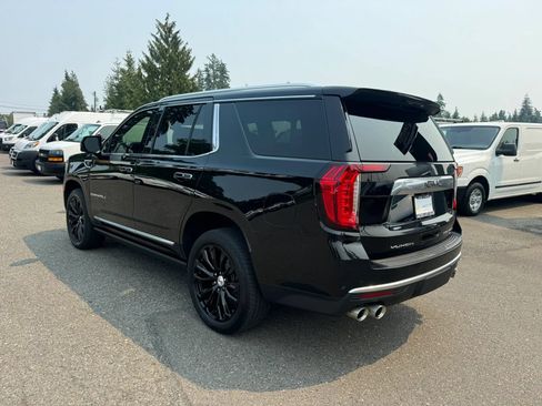 Used 2021 GMC Yukon Denali w/ Denali Ultimate Package AWD/4WD image 4