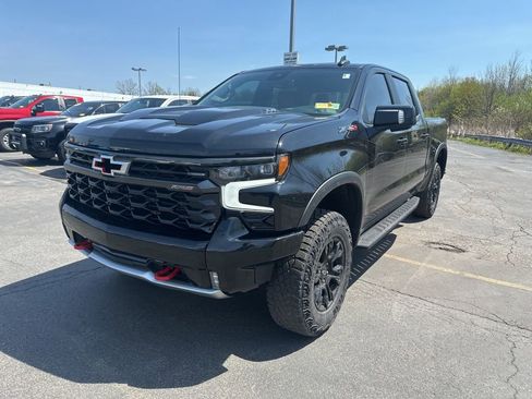 Used 2023 Chevrolet Silverado 1500 ZR2 AWD/4WD image 5