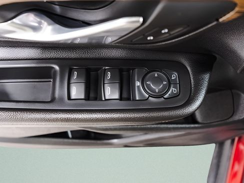 Used 2020 GMC Terrain SLE w/ Driver Convenience Package FWD image 26
