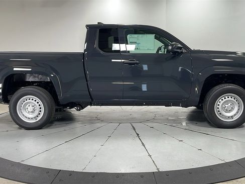 New 2025 Toyota Tacoma SR image 6