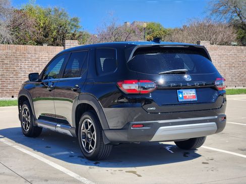 Certified 2025 Honda Pilot EX-L image 8