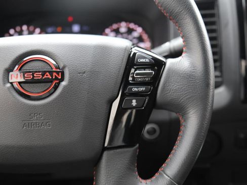 Used 2024 Nissan Frontier Pro-X w/ Technology Package image 9