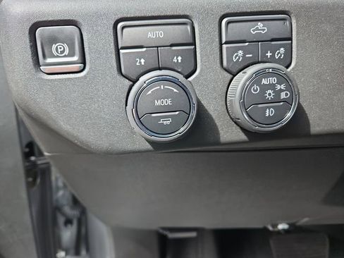 Used 2025 Chevrolet Silverado 1500 RST AWD/4WD image 6