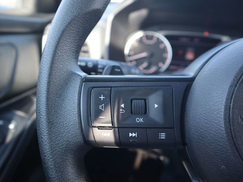 Used 2024 Nissan Rogue SV image 20