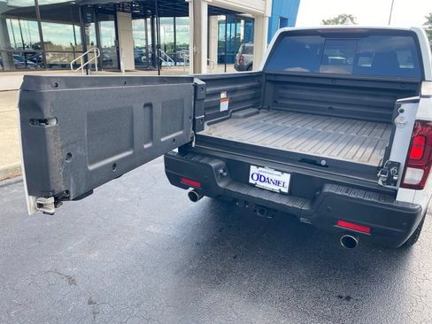 Used 2023 Honda Ridgeline RTL-E image 25