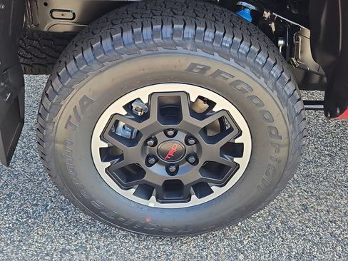 New 2026 Toyota Tacoma 4x4 Double Cab image 5