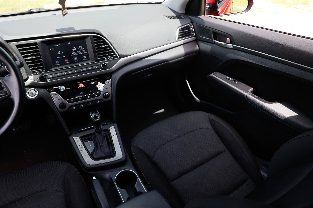 Used 2017 Hyundai Elantra Value Edition FWD image 21