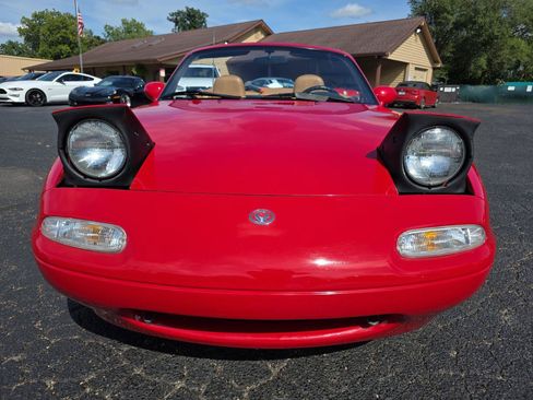 Used 1994 MAZDA MX-5 Miata RWD image 41