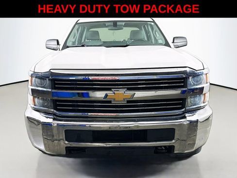 Used 2015 Chevrolet Silverado 2500 W/T image 2