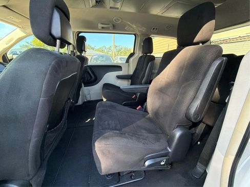 Used 2012 Dodge Grand Caravan Crew image 13