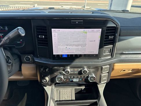 Used 2026 Ford F450 Lariat image 23