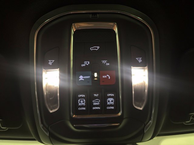 Used 2024 Jeep Grand Cherokee L Limited w/ Luxury Tech Group II AWD/4WD image 32