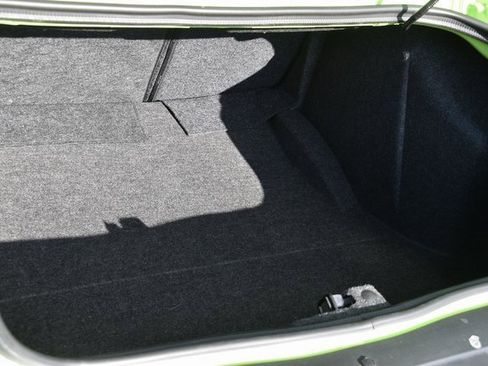 Used 2023 Dodge Challenger R/T w/ Plus Package image 21