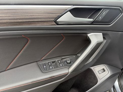 Used 2024 Volkswagen Tiguan Wolfsburg Edition image 11