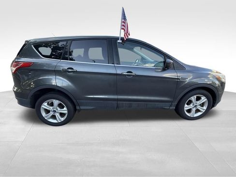 Used 2016 Ford Escape SE FWD image 8