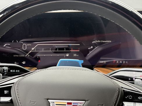 New 2026 Cadillac Escalade ESV Platinum Sport w/ LPO, ONYX Package AWD/4WD image 24