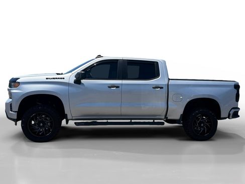 Used 2021 Chevrolet Silverado 1500 Custom RWD image 2