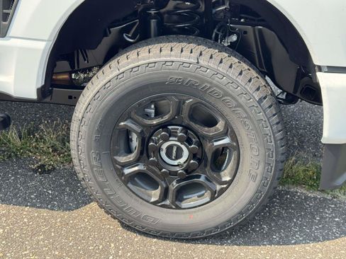 New 2026 Ford F350 XL w/ STX Appearance Package AWD/4WD image 13
