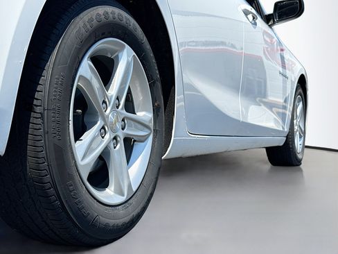 Used 2020 Chevrolet Malibu LS w/ Driver Confidence Package II FWD image 15