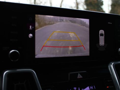 Used 2023 Kia Sorento SX image 30