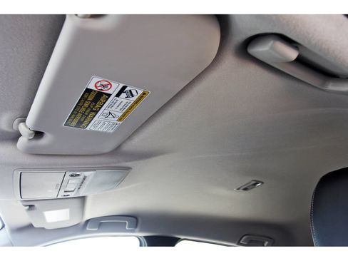 Certified 2025 Nissan Kicks SR FWD image 27