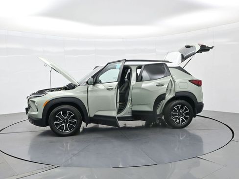 Used 2025 Chevrolet TrailBlazer ACTIV w/ LPO, Trailering Package image 42