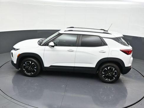 Used 2021 Chevrolet TrailBlazer LT w/ Convenience Package image 16