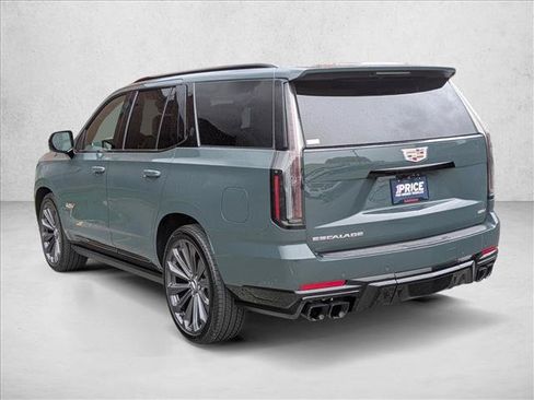 Used 2026 Cadillac Escalade V w/ LPO, Floor Liner Package AWD/4WD image 8