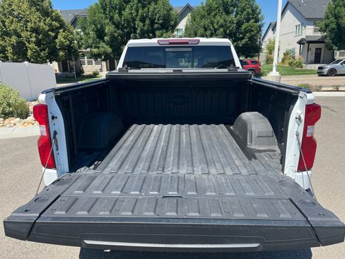Used 2022 Chevrolet Silverado 1500 RST w/ Convenience Package II AWD/4WD image 32