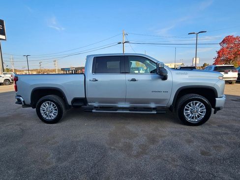 Used 2023 Chevrolet Silverado 2500 High Country image 41