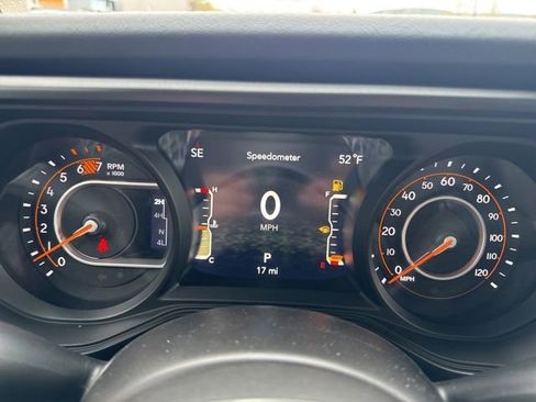New 2026 Jeep Wrangler Unlimited Sahara AWD/4WD image 12