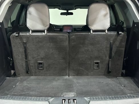 Used 2023 Ford Explorer XLT w/ Equipment Group 202A AWD/4WD image 42