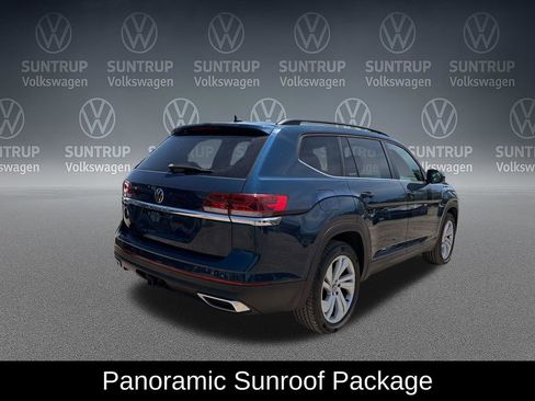 Used 2023 Volkswagen Atlas SE w/ Panoramic Sunroof Package FWD image 7