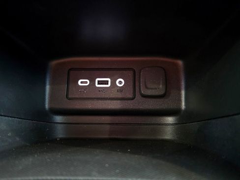Used 2022 Chevrolet Equinox LT FWD image 38