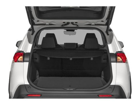 Used 2022 Toyota RAV4 XLE Premium FWD image 11