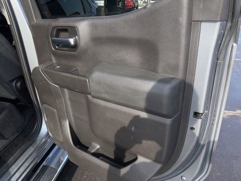 Used 2019 Chevrolet Silverado 1500 LT w/ All-Star Edition AWD/4WD image 11