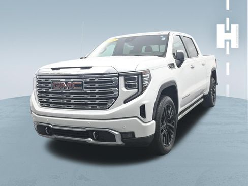 Used 2022 GMC Sierra 1500 Denali w/ Denali Reserve Package RWD image 1
