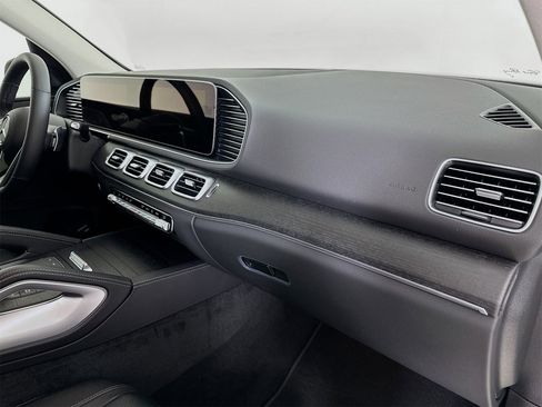 New 2026 Mercedes-Benz GLE 450 4MATIC image 32