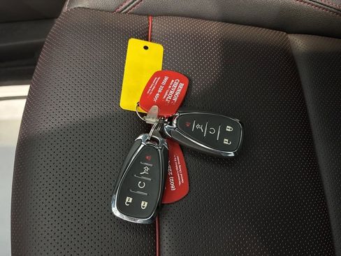 Certified 2023 Chevrolet Blazer RS w/ Driver Confidence II Package image 28