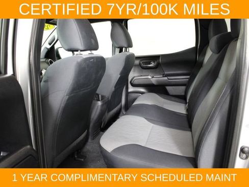 Used 2021 Toyota Tacoma TRD Off-Road w/ Technology Package AWD/4WD image 14